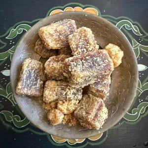 Aromatic Sandalwood Amber Resin, Choose Weight in Grams, AMBSA